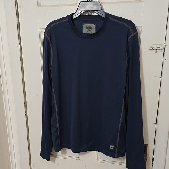 Express Other - EXPRESS MENS LARGE FITTED TEE. NAVY COLOR. POLYESTER AND SPANDEX.